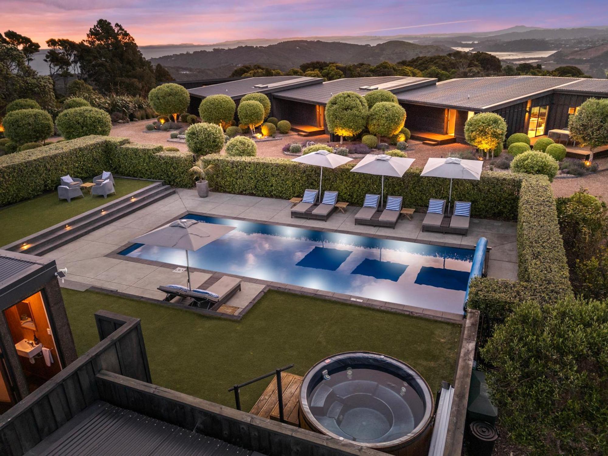 Villas Waiheke Onetangi Exterior photo